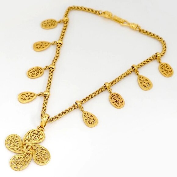 CHANEL CC Logo Flower Filigree Cross Charm Necklace 19" Gold Tone 95A Auth #8379 - Picture 1 of 6